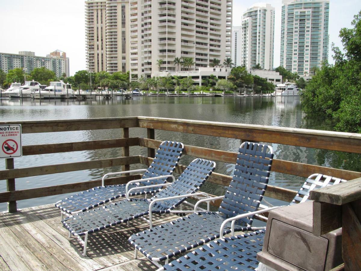 Resort Style In Aventura Florida Buitenkant foto